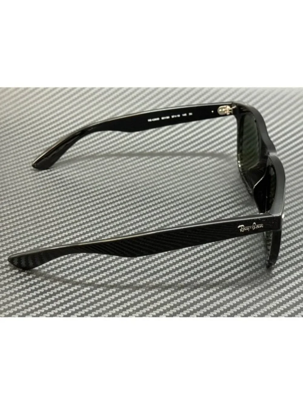 New Ray-Ban Men Black Sunglasses 57-19-145